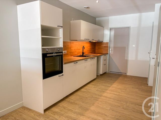 Maison &agrave; vendre - 5 pi&egrave;ces - 151,15 m2 - Romaneche Thorins - 71 - BOURGOGNE