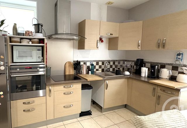Maison &agrave; louer - 3 pi&egrave;ces - 64,62 m2 - Montmerle Sur Saone - 01 - RHONE-ALPES