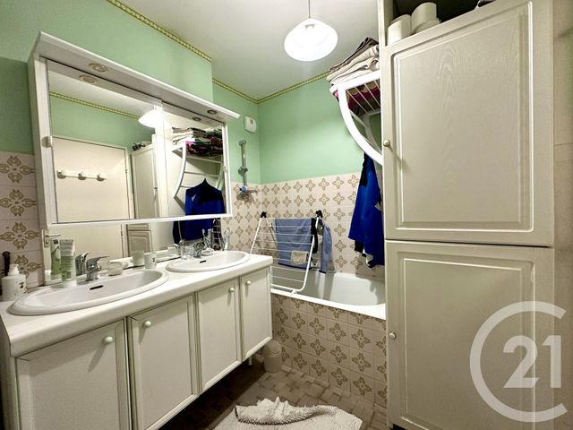 Appartement T5 à vendre - 5 pièces - 101,90 m2 - Villeurbanne - 69 - RHONE-ALPES