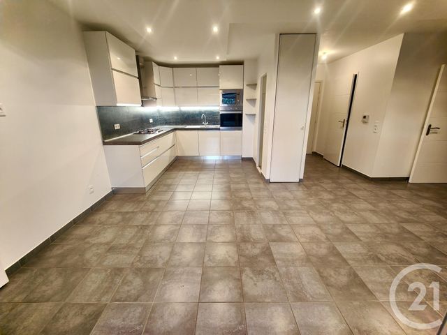 Appartement F3 à vendre - 3 pièces - 62,20 m2 - Venissieux - 69 - RHONE-ALPES