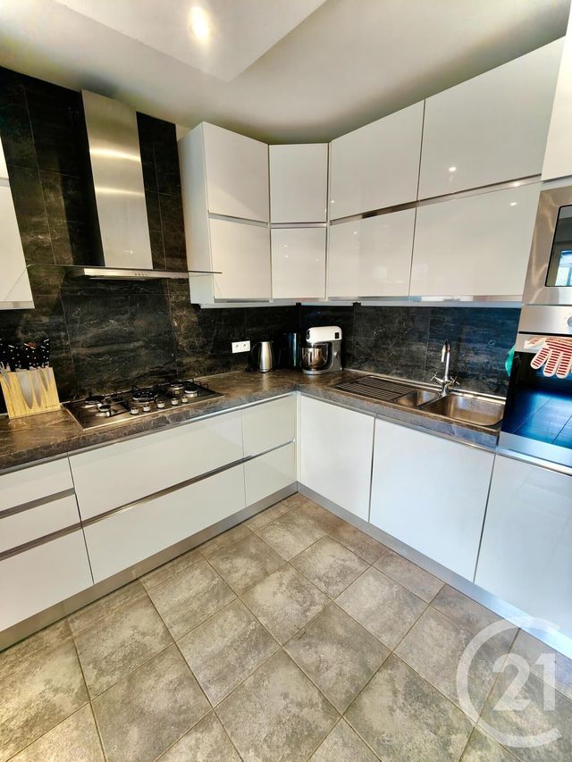 Appartement F3 à vendre - 3 pièces - 62,20 m2 - Venissieux - 69 - RHONE-ALPES