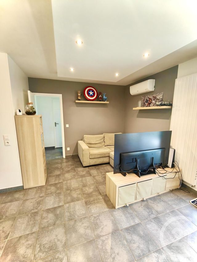 Appartement F3 à vendre - 3 pièces - 62,20 m2 - Venissieux - 69 - RHONE-ALPES