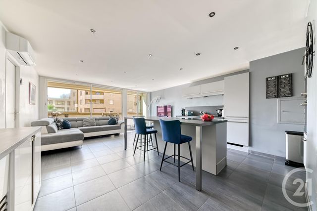 Appartement F4 &agrave; vendre - 4 pi&egrave;ces - 77 m2 - Villeurbanne - 69 - RHONE-ALPES