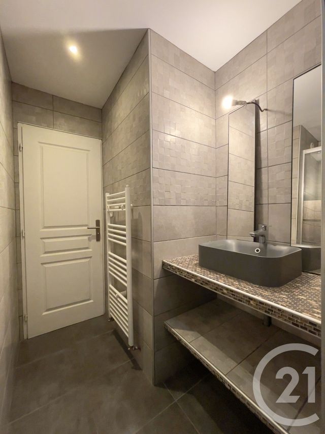 Appartement T3 à vendre - 3 pièces - 65 m2 - Villeurbanne - 69 - RHONE-ALPES