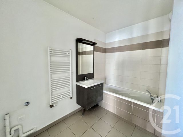 Appartement T3 &agrave; vendre - 3 pi&egrave;ces - 63 m2 - Villeurbanne - 69 - RHONE-ALPES