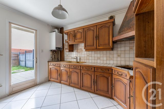 Maison &agrave; vendre - 4 pi&egrave;ces - 105 m2 - Villeurbanne - 69 - RHONE-ALPES