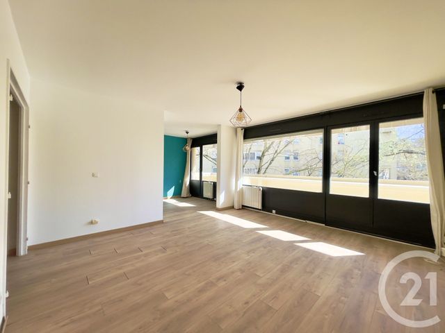 Appartement T3 &agrave; vendre - 3 pi&egrave;ces - 64,01 m2 - Villeurbanne - 69 - RHONE-ALPES