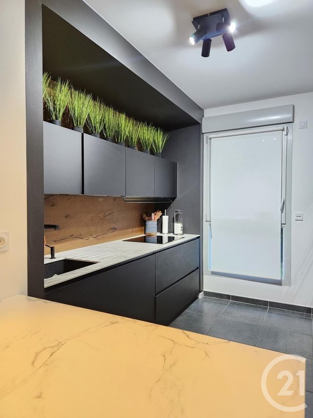 Appartement F3 &agrave; vendre - 4 pi&egrave;ces - 82 m2 - Villeurbanne - 69 - RHONE-ALPES