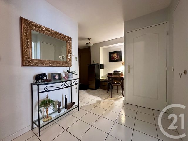 Appartement T3 &agrave; vendre - 3 pi&egrave;ces - 80,79 m2 - Villeurbanne - 69 - RHONE-ALPES