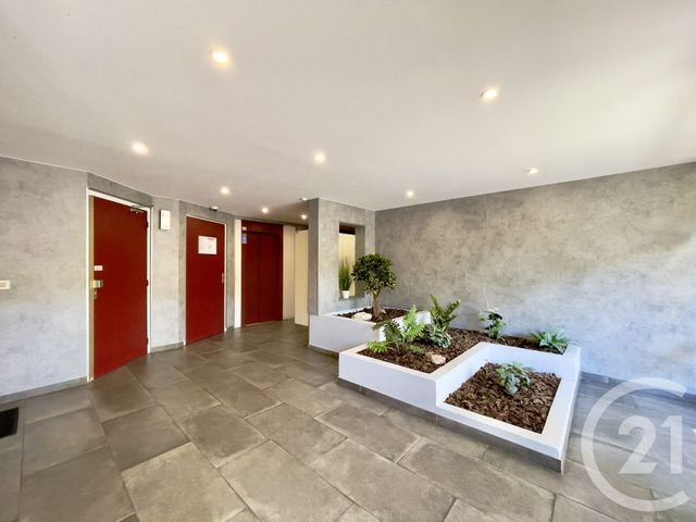 Appartement T4 &agrave; vendre - 4 pi&egrave;ces - 83,28 m2 - Villeurbanne - 69 - RHONE-ALPES