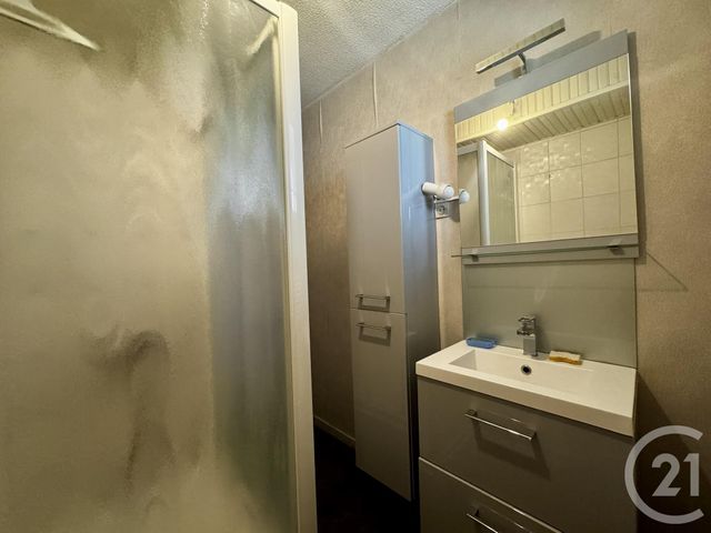 Appartement F5 &agrave; vendre - 5 pi&egrave;ces - 81 m2 - Villeurbanne - 69 - RHONE-ALPES