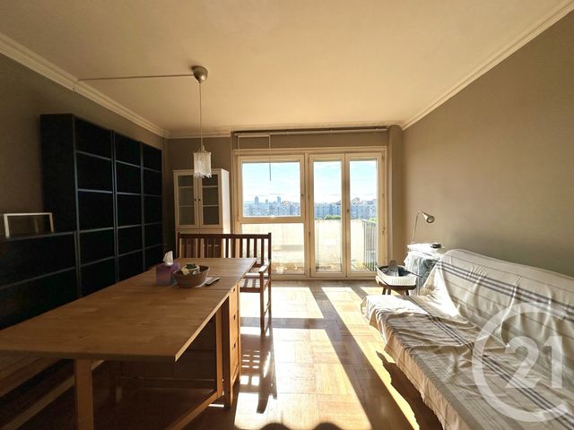 Appartement T3 &agrave; vendre - 3 pi&egrave;ces - 55,57 m2 - Villeurbanne - 69 - RHONE-ALPES