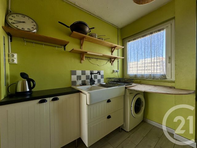 Appartement T3 &agrave; vendre - 3 pi&egrave;ces - 55,57 m2 - Villeurbanne - 69 - RHONE-ALPES