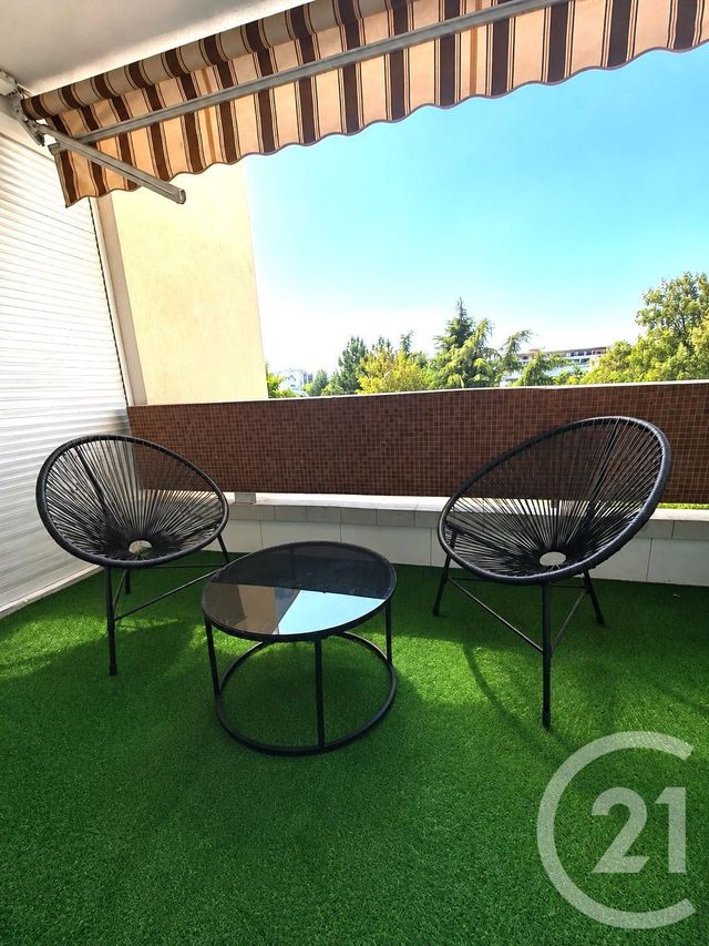 Appartement F4 &agrave; vendre - 4 pi&egrave;ces - 85 m2 - Vaulx En Velin - 69 - RHONE-ALPES
