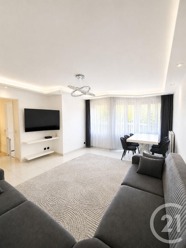 Appartement F4 &agrave; vendre - 4 pi&egrave;ces - 85 m2 - Vaulx En Velin - 69 - RHONE-ALPES