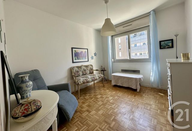 Appartement T3 &agrave; vendre - 3 pi&egrave;ces - 61,24 m2 - Villeurbanne - 69 - RHONE-ALPES