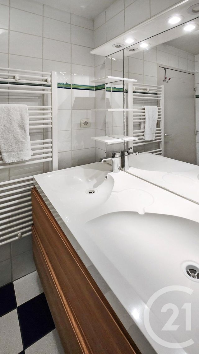 Appartement F3 &agrave; vendre - 3 pi&egrave;ces - 66 m2 - Villeurbanne - 69 - RHONE-ALPES