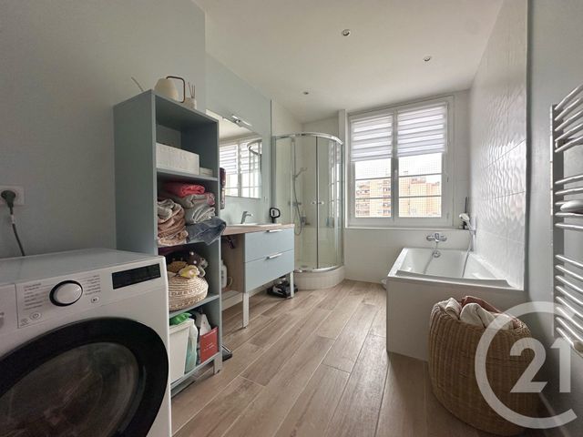 Appartement T3 &agrave; vendre - 3 pi&egrave;ces - 64,81 m2 - Villeurbanne - 69 - RHONE-ALPES