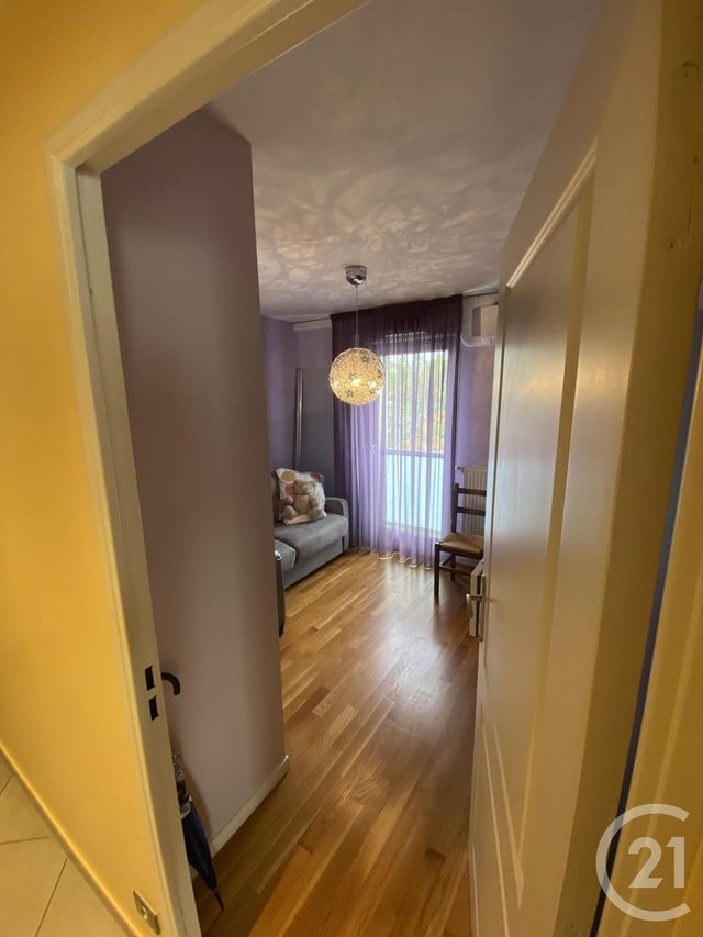 Appartement T3 &agrave; vendre - 3 pi&egrave;ces - 92 m2 - Decines Charpieu - 69 - RHONE-ALPES