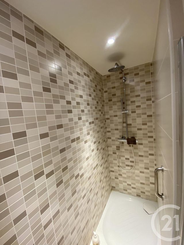Appartement T3 &agrave; vendre - 3 pi&egrave;ces - 92 m2 - Decines Charpieu - 69 - RHONE-ALPES