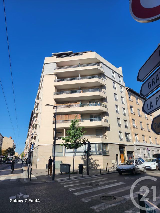 Appartement F3 à vendre - 3 pièces - 65 m2 - Villeurbanne - 69 - RHONE-ALPES