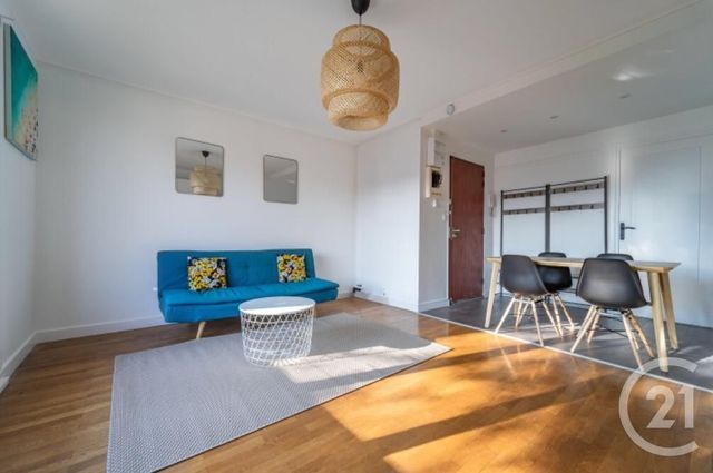 Appartement F4 à vendre - 4 pièces - 63 m2 - Bron - 69 - RHONE-ALPES