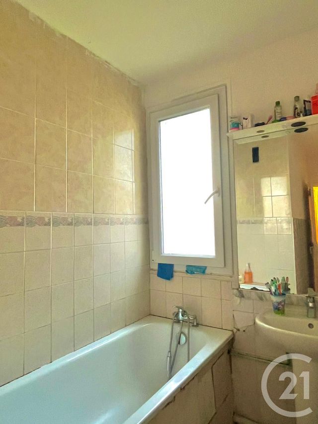 Appartement F4 &agrave; vendre - 4 pi&egrave;ces - 71 m2 - Villeurbanne - 69 - RHONE-ALPES