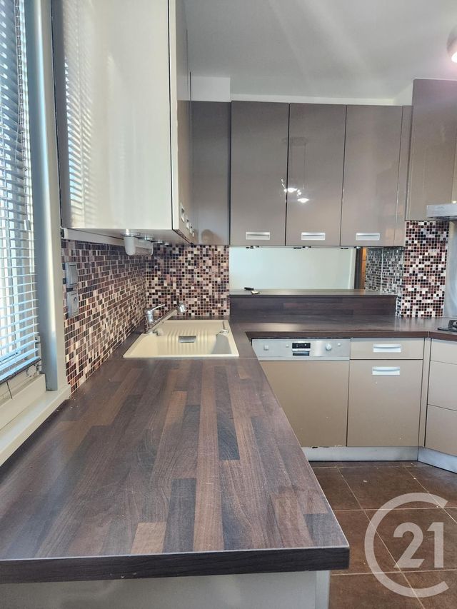 Appartement F4 à vendre - 4 pièces - 78,41 m2 - Villeurbanne - 69 - RHONE-ALPES
