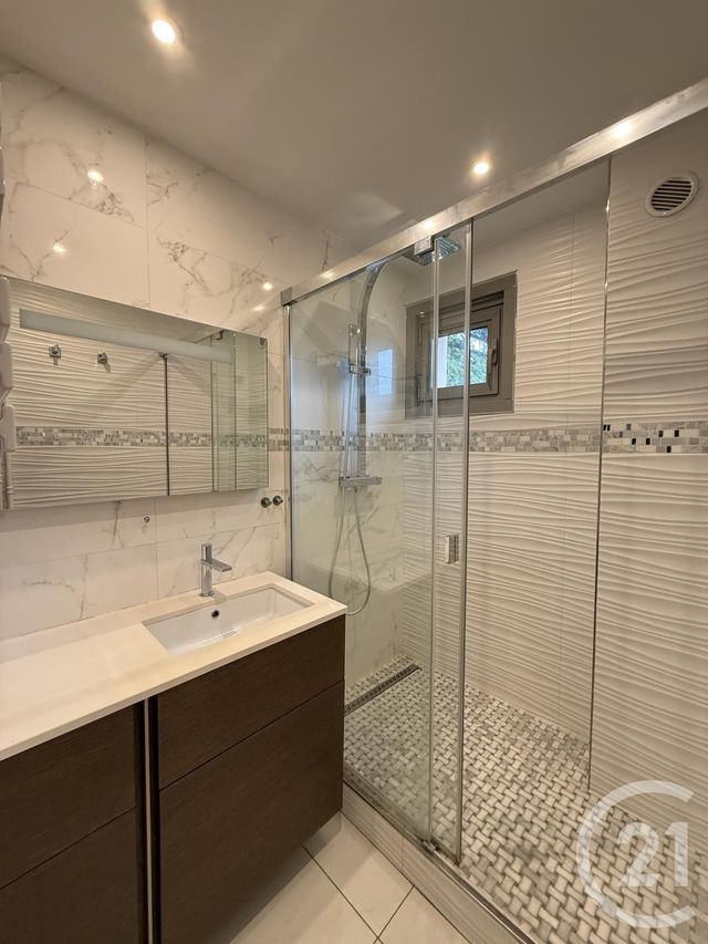 Appartement F4 &agrave; vendre - 4 pi&egrave;ces - 78,41 m2 - Villeurbanne - 69 - RHONE-ALPES
