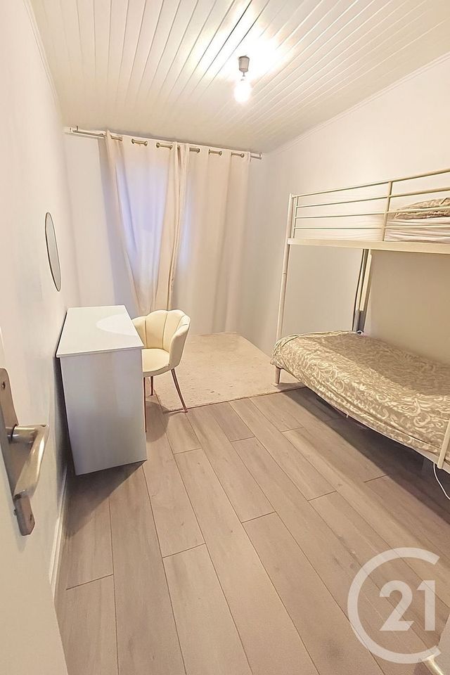 Appartement F4 &agrave; vendre - 4 pi&egrave;ces - 79,81 m2 - Vaulx En Velin - 69 - RHONE-ALPES