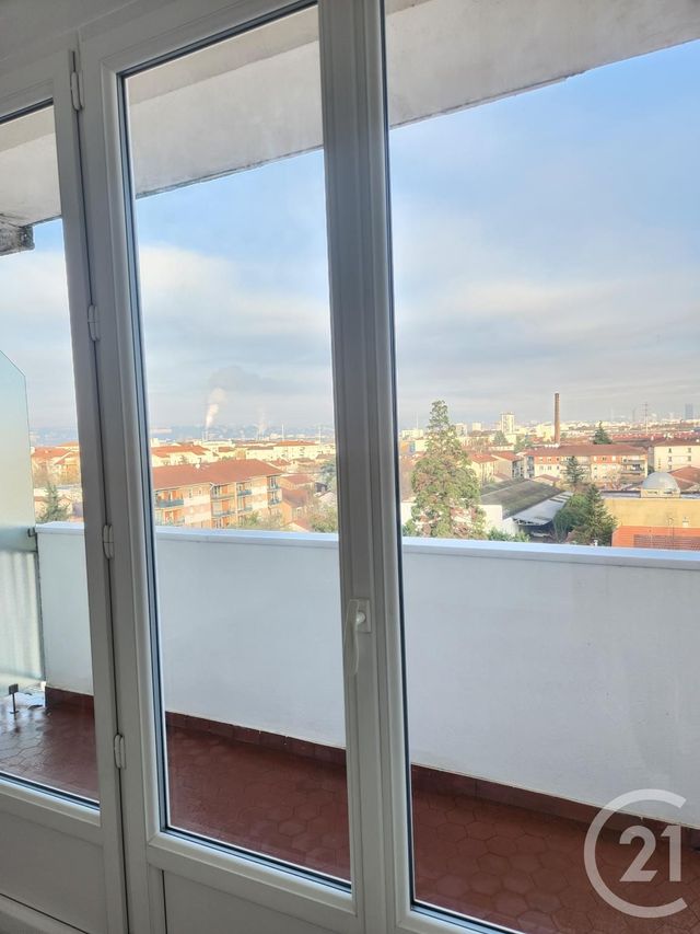 Appartement F4 à vendre - 4 pièces - 84,60 m2 - St Fons - 69 - RHONE-ALPES