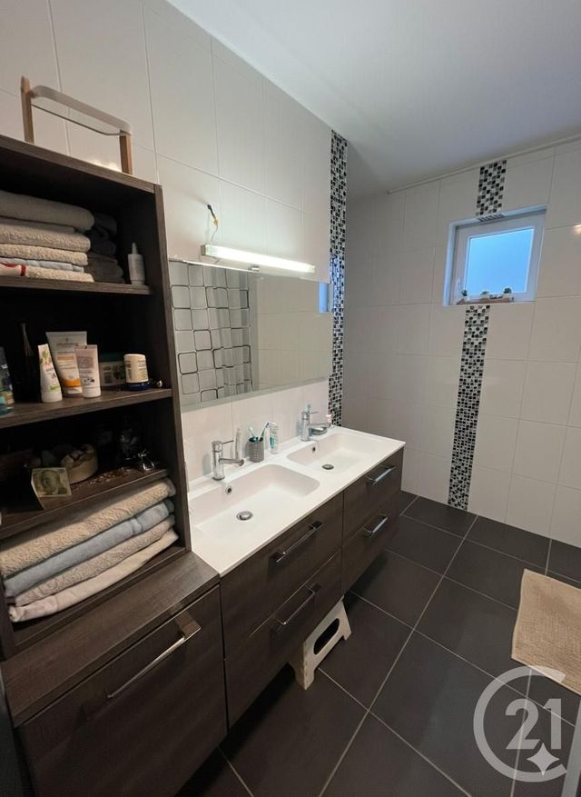 Maison &agrave; vendre - 4 pi&egrave;ces - 93,72 m2 - Meyzieu - 69 - RHONE-ALPES