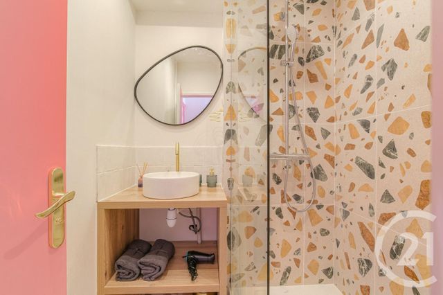 Appartement F4 &agrave; vendre - 4 pi&egrave;ces - 70 m2 - Villeurbanne - 69 - RHONE-ALPES