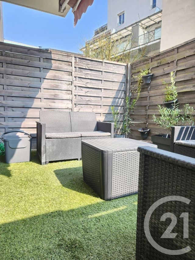 appartement - VAULX EN VELIN - 69