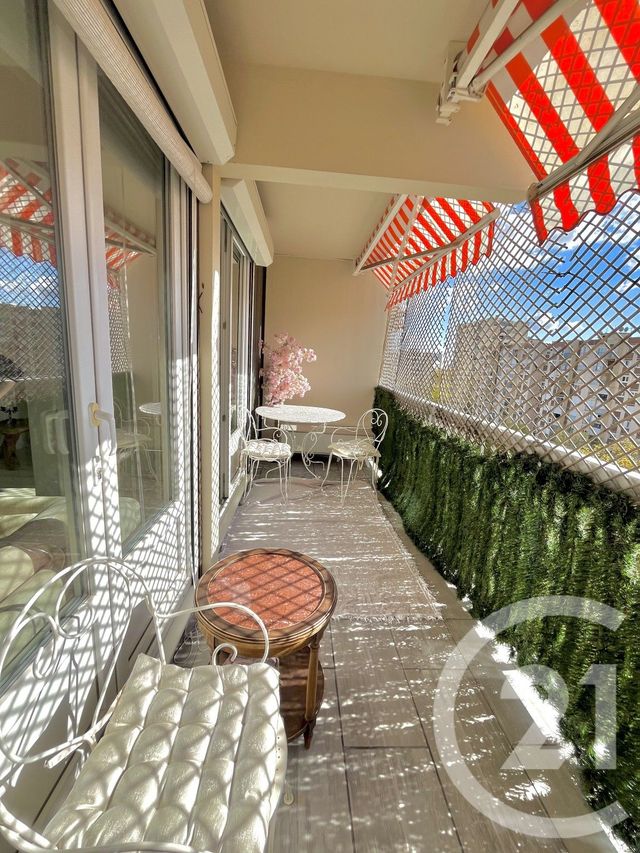 Appartement &agrave; vendre - 4 pi&egrave;ces - 66,67 m2 - Vaulx En Velin - 69 - RHONE-ALPES