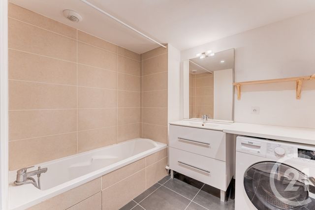 Appartement F4 &agrave; vendre - 4 pi&egrave;ces - 82 m2 - St Priest - 69 - RHONE-ALPES