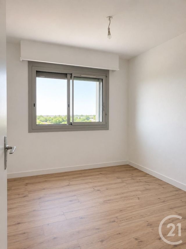 Appartement F5 &agrave; vendre - 5 pi&egrave;ces - 96,34 m2 - Venissieux - 69 - RHONE-ALPES
