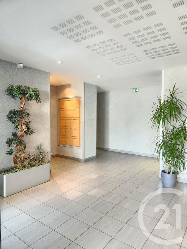 Appartement F3 &agrave; vendre - 3 pi&egrave;ces - 68,28 m2 - Villeurbanne - 69 - RHONE-ALPES