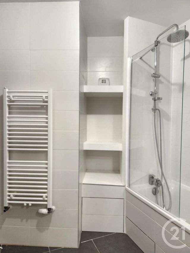 Appartement F4 &agrave; vendre - 4 pi&egrave;ces - 92,53 m2 - Rillieux La Pape - 69 - RHONE-ALPES