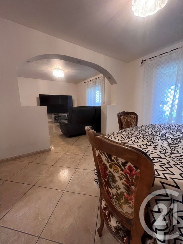 Maison &agrave; vendre - 6 pi&egrave;ces - 102,35 m2 - Vaulx En Velin - 69 - RHONE-ALPES