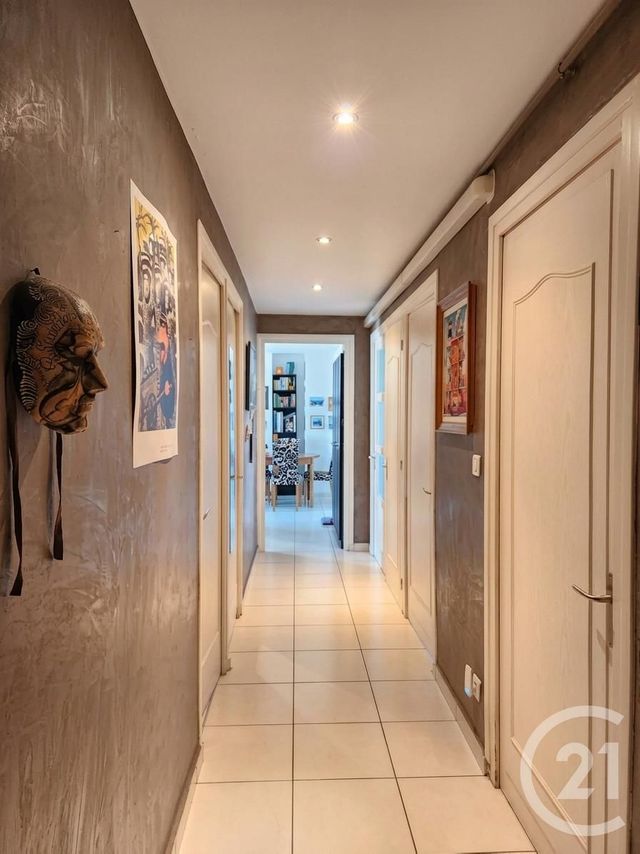 Appartement F4 &agrave; vendre - 4 pi&egrave;ces - 70,07 m2 - Villeurbanne - 69 - RHONE-ALPES