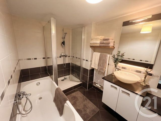 Appartement &agrave; vendre - 3 pi&egrave;ces - 65 m2 - Vaulx En Velin - 69 - RHONE-ALPES
