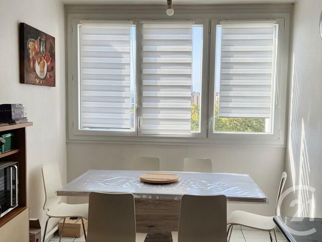 Appartement &agrave; vendre - 4 pi&egrave;ces - 82 m2 - Villeurbanne - 69 - RHONE-ALPES