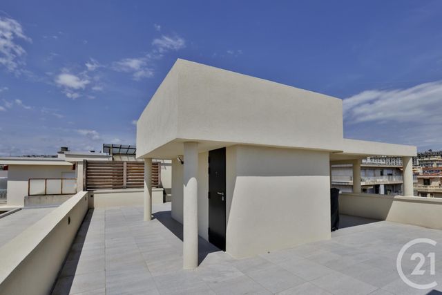 Appartement F3 à vendre - 3 pièces - 124,09 m2 - Nice - 06 - PROVENCE-ALPES-COTE-D-AZUR