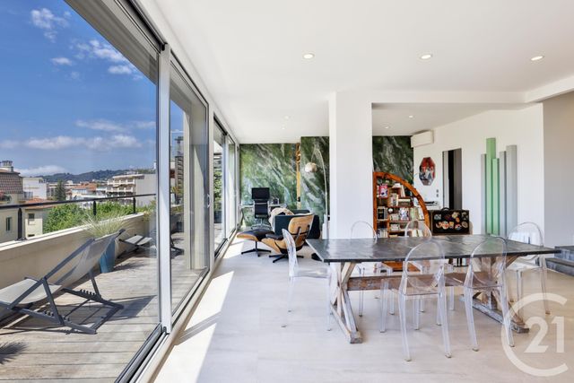 Appartement F3 à vendre - 3 pièces - 124,09 m2 - Nice - 06 - PROVENCE-ALPES-COTE-D-AZUR