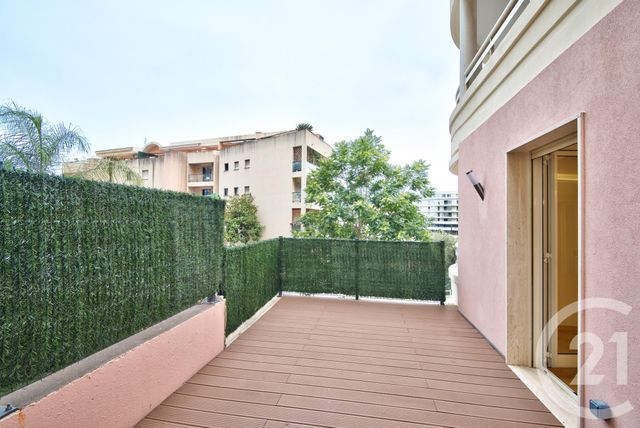 Appartement F3 &agrave; vendre - 3 pi&egrave;ces - 97,58 m2 - Beausoleil - 06 - PROVENCE-ALPES-COTE-D-AZUR
