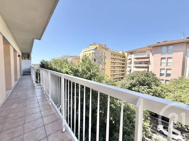 Appartement F3 à vendre - 3 pièces - 63,60 m2 - Nice - 06 - PROVENCE-ALPES-COTE-D-AZUR