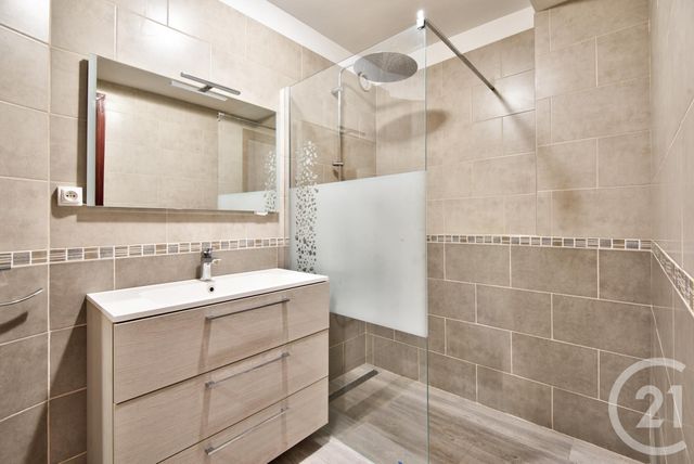 Appartement F3 à vendre - 3 pièces - 76,68 m2 - Nice - 06 - PROVENCE-ALPES-COTE-D-AZUR