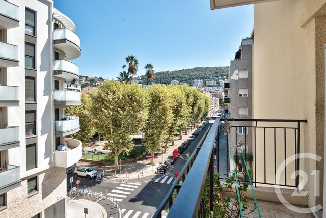 Appartement F3 à vendre - 3 pièces - 76,68 m2 - Nice - 06 - PROVENCE-ALPES-COTE-D-AZUR