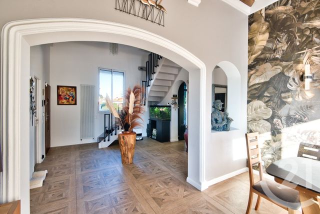 Maison à vendre - 6 pièces - 200,10 m2 - Cagnes Sur Mer - 06 - PROVENCE-ALPES-COTE-D-AZUR